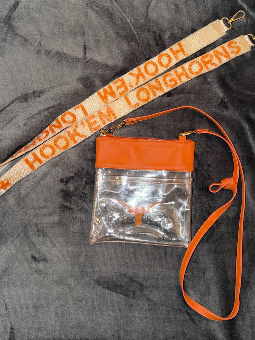 Texas Longhorns Clear Stadium Bag + Hook Em Beaded Strap